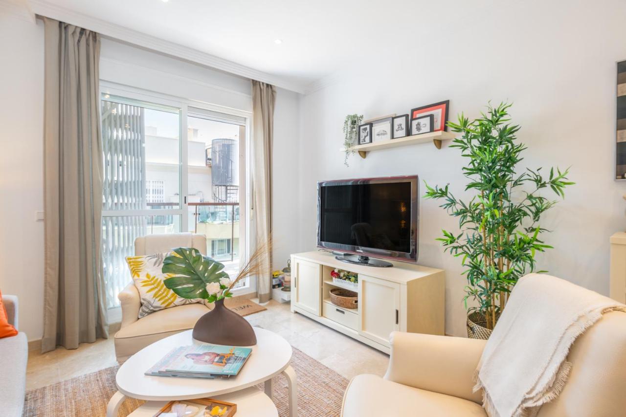 Апартаменти Atico 2 Terrazas Junto Al Mar By Rent Me Естепона Екстер'єр фото