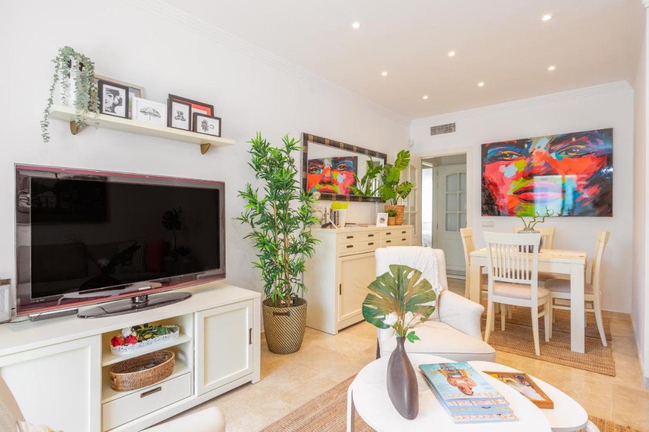 Апартаменти Atico 2 Terrazas Junto Al Mar By Rent Me Естепона Екстер'єр фото