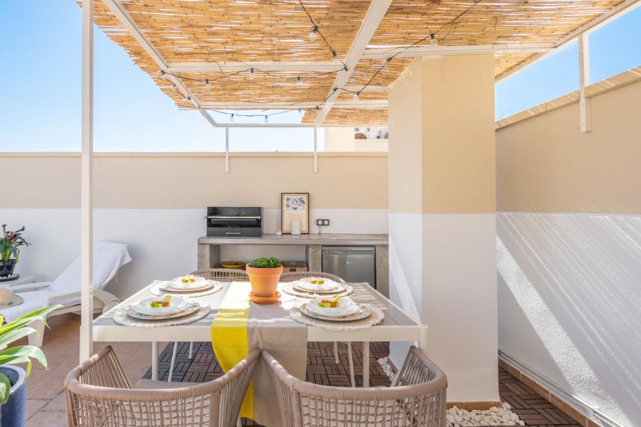 Апартаменти Atico 2 Terrazas Junto Al Mar By Rent Me Естепона Екстер'єр фото