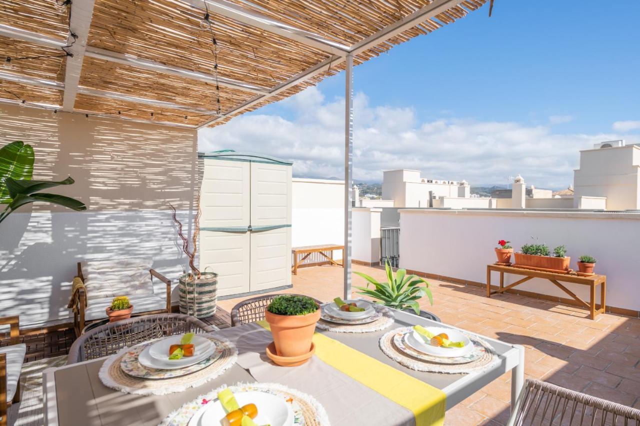 Апартаменти Atico 2 Terrazas Junto Al Mar By Rent Me Естепона Екстер'єр фото